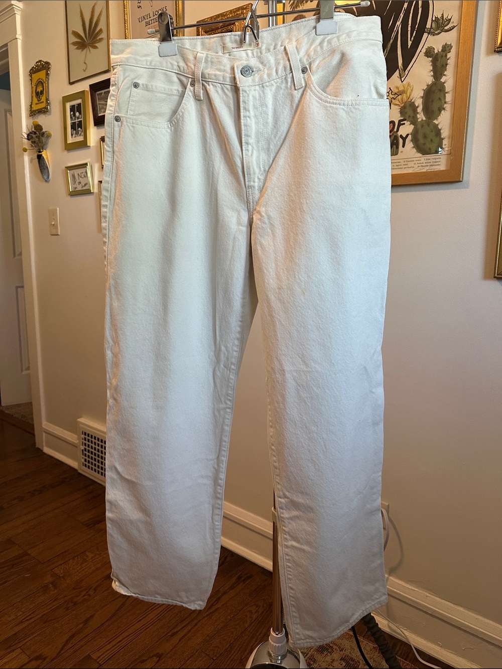 Women's Cream White Levi's 94' Baggy 90s Style High Rise Denim Mom Jeans